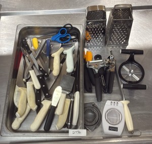 knivesscissorscheese graters (KITCHEN)