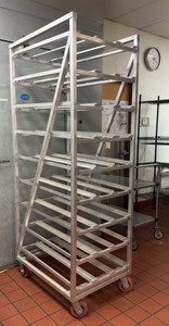 speed rack 9 shelves (KITCHEN)