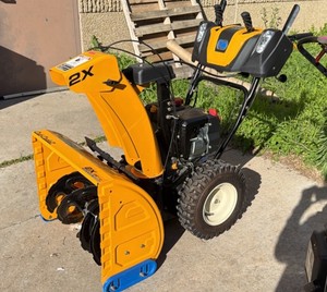 Cub Cadet 2X 26 hp two stage power model 31AM5CVS756 (R139)
