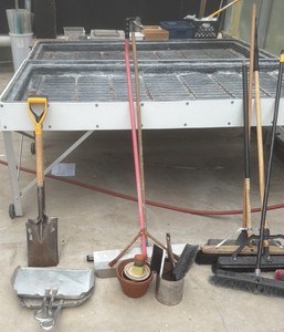 Greenhouse Maintenance & Gardening Tools