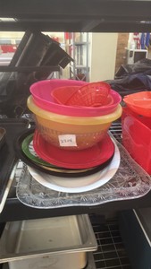 miscellaneous bowls and serving trays  (r140)