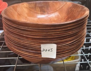 vintage wood salad bowl  (r140)
