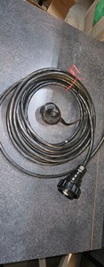 E one cable  (r140)