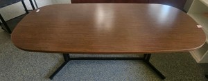 Rounded conference table cc
