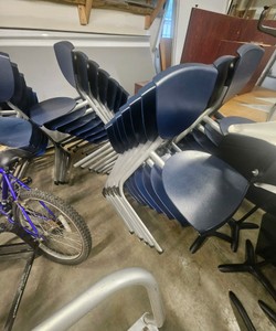 Huge lot of chairs CR134