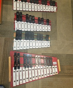 Glockenspiel set of four   (Cr r220)