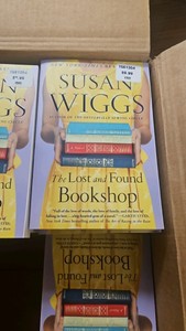 the lost and found Bookshop by Susan wiggs CR220