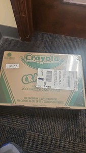 Crayola class pack assortment of crayons CD 1F