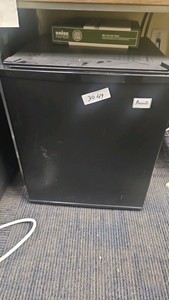 Avani minifridge csr