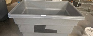 garbage bin on wheels (woodshop)