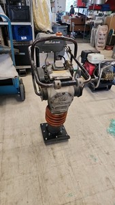 Mikasa MT-74F Gasoline-Powered Jumping Jack Tamper