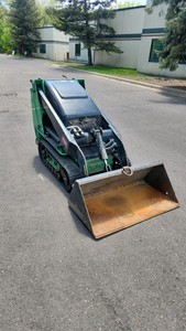 Toro� Dingo 22321G