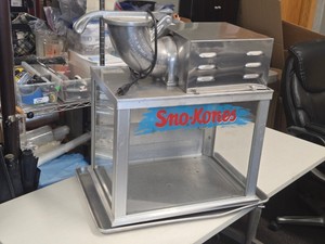 Gold Medal Sno-Konette Ice Shaver Model 1003 Commercial Sno Cone Machine