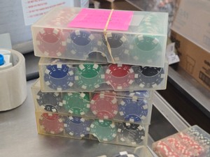 Lot of (300) Poker Chips with Chip Storage Containers (x4)