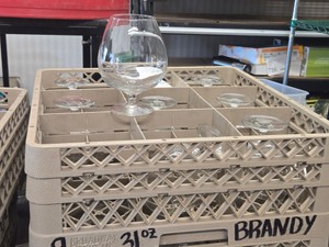 Lot of (9) Commercial 31-oz Brandy Glasses with Tray