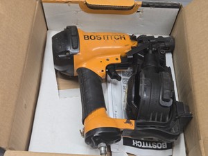Bostitch� Pneumatic Industrial Coil Roofing Nailer