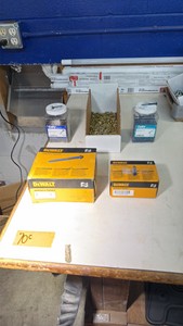 DeWalt Concrete screws Cully Metal screws and nail-in