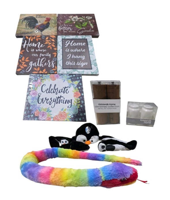 Mixed Home Dcor, Kitchen & Plush Toy Lot  Wall Signs, Salt & Pepper Set, Penguin & Snake Plush