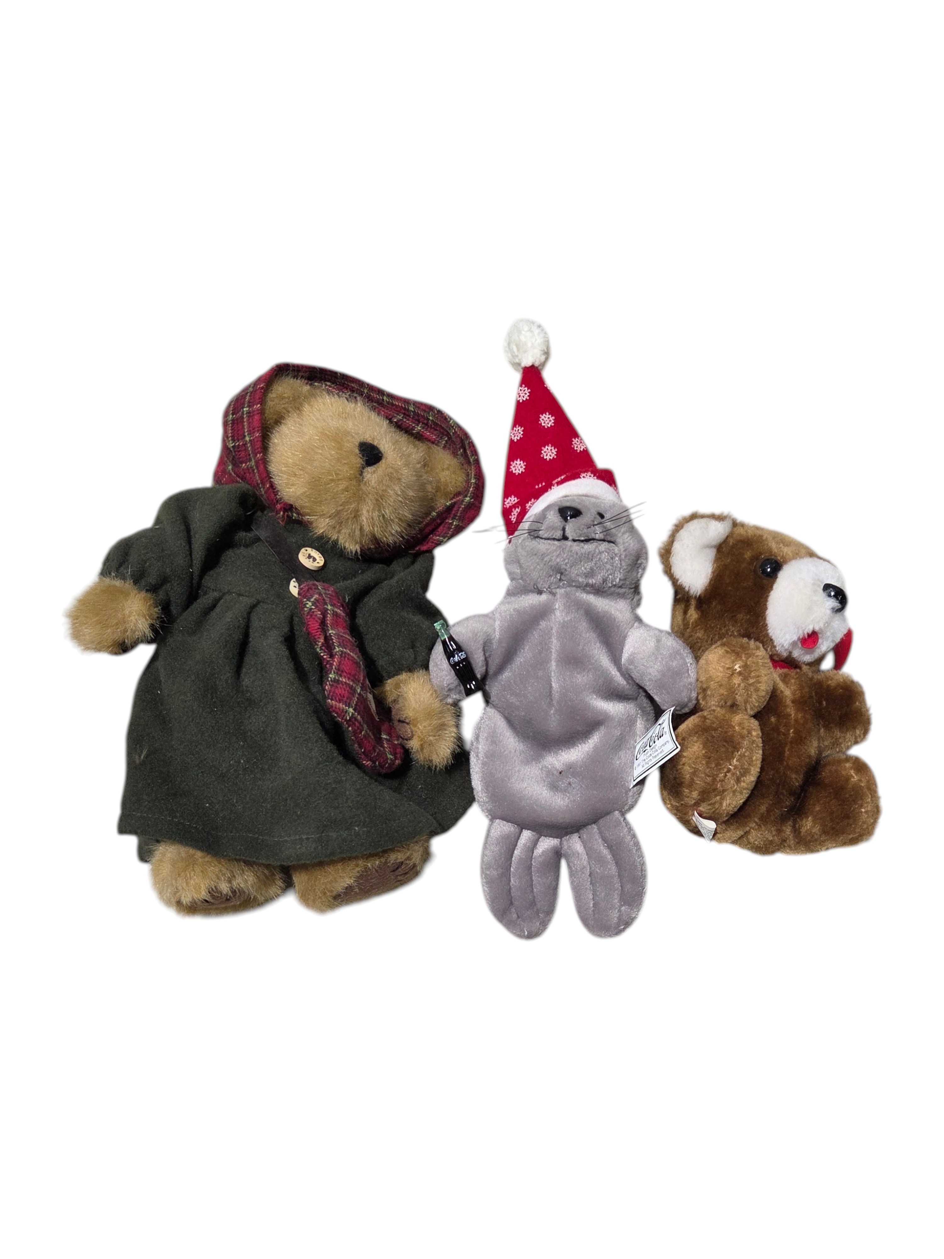 Boyds Bear, 1997 Coca-Cola Seal & Small Plush BearLot
