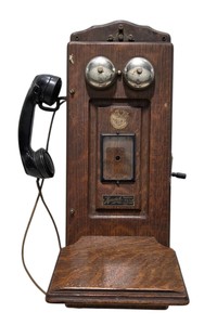 Estimated  $150-$250 value! Antique Monarch Telephone Mfg. Co. Wood Wall Telephone – Fort Dodge Iowa