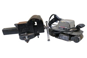 Porter-Cable Model 363 4 x 24 Belt Sander & Larin Bench Vise Tool Lot