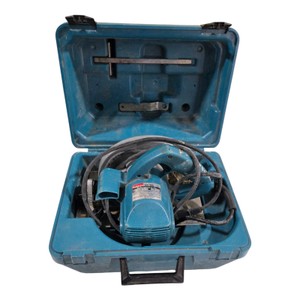 Makita 5007NB 7-14 Corded Circular Saw w Case  13 Amp