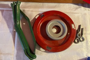 Vintage metal mini christmas tree stand red and green