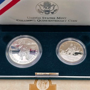 1992 Columbus Quincentenary Proof Set  90% Silver Dollar w .76 Troy Oz Silver  Half Dollar, COA & U.S. Mint Case