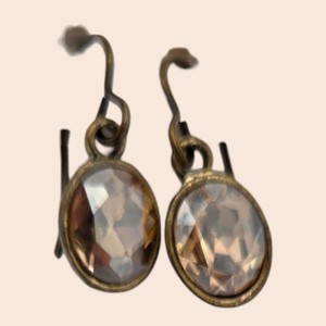 Faceted Champagne Crystal Oval Dangle Earrings  Antique Gold-Tone