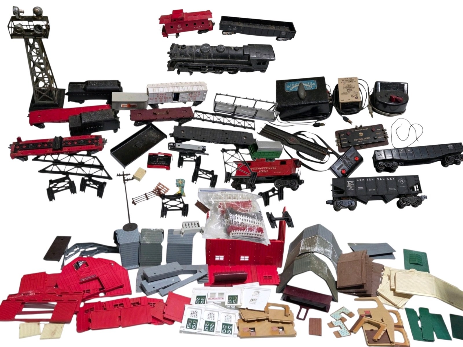 Vintage Lionel O Gauge Train Lot With Steam Engine, Caboose, Cars, Transformers, Track & Building Parts