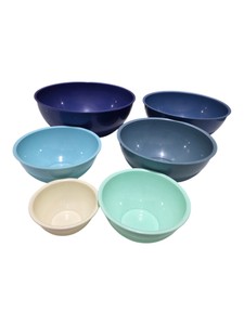6-Piece Nesting Mixing Bowl Set With Lids  Blue, Teal, Green & Cream Plastic Bowls