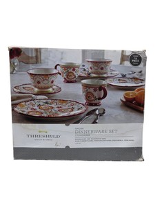 Threshold Naomi Stoneware Dinnerware Set  14 Pieces  Plates, Bowls & Mugs
