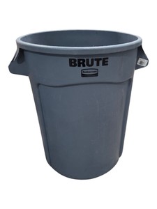 Rubbermaid Brute 32 Gal Gray Vented Trash Can  Utility Container