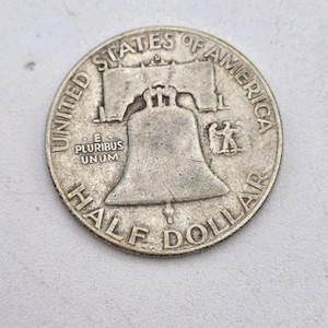 1953-D Franklin Half Dollar  90% Silver  .36169 Troy Oz Silver  Denver Mint U.S. Coin