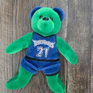 Kevin Garnett #21 Minnesota Timberwolves Green Plush Bear  KG NBA Fan Collectible