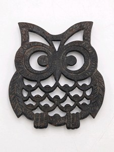 Cast Iron Owl Trivet  Decorative Kitchen Stand  Rustic Black Finish