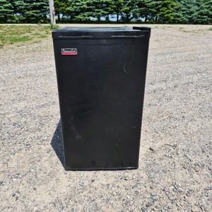 Black Compact Mini Refrigerator Dorm Fridge