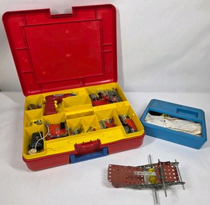 Vintage Erector Metal Construction Set with Case and Parts