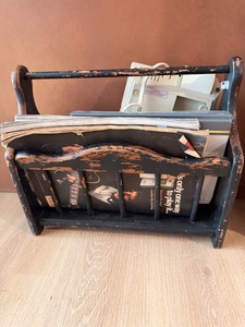 Primitive Distressed Black Wooden Magazine Rack  Farmhouse Organizer W various contents books & more