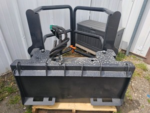 Unused 2026 WOLVERINE Bale Squeeze Hydraulic Adjustable BSH-12-75D
