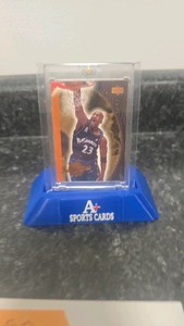 a 2001-02 Upper Deck Inspirations #90 Michael Jordan