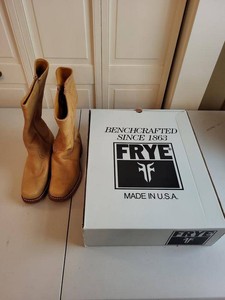 Frye Campus 14L Womens Pull On Leather Boots Banana Size 8.5 M