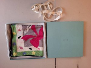 Tiffany & Co. 100% Silk Square Scarf Floral Bow Print With Box