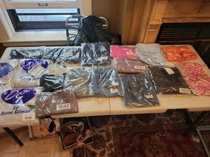 New Womens Clothing Lot Tops Jeans Pants Mixed Brands Diane Gilman