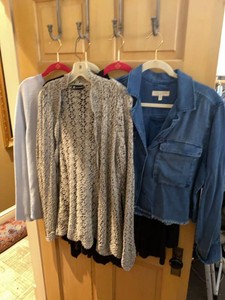 Women��s Sweater & Jacket Lot Halston Barefoot Dreams Side Stitch