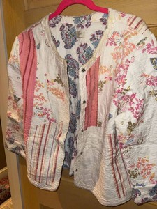 J. Jill Quilted Patchwork Floral Jacket Pink White Snap Front