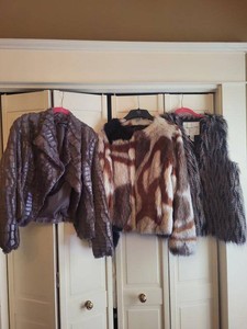 Womens Faux Fur Jackets & Vest Mixed Lot Sao Paulo American Rag