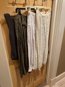 Assorted Womens Skirts & Sleeveless Knit Top Mixed Clothing Lot