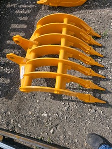 Unused 2026 FUTURE CAT 305 Dense-Teeth Rake
