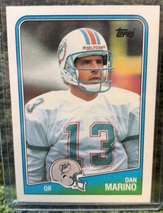 1988 Topps Dan Marino Miami Dolphins Football Card #190 HOF